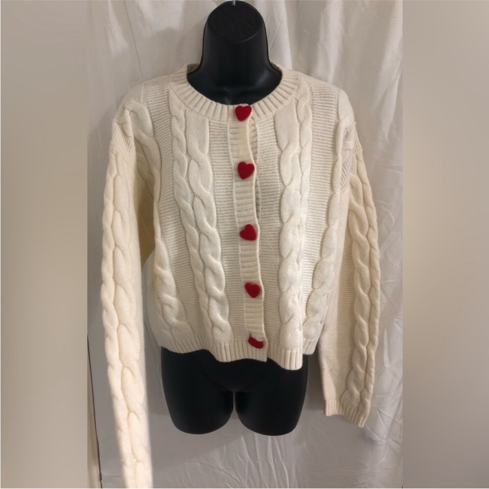 Luna Ivy cream tufted cable knit style‎ red heart button cardigan size XS new
